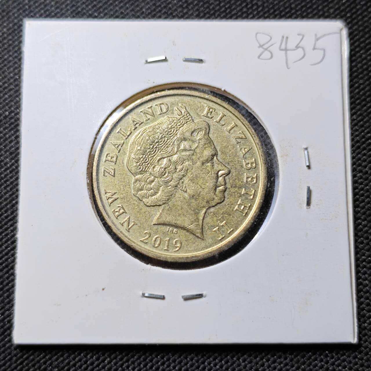 KK钱币收藏小铺  第384期  2月预留时间 周末发货  新西兰2元