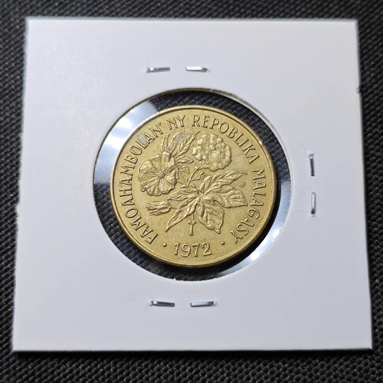 KK钱币收藏小铺  第385期  2月预留时间 周末发货  马达加斯加20法郎