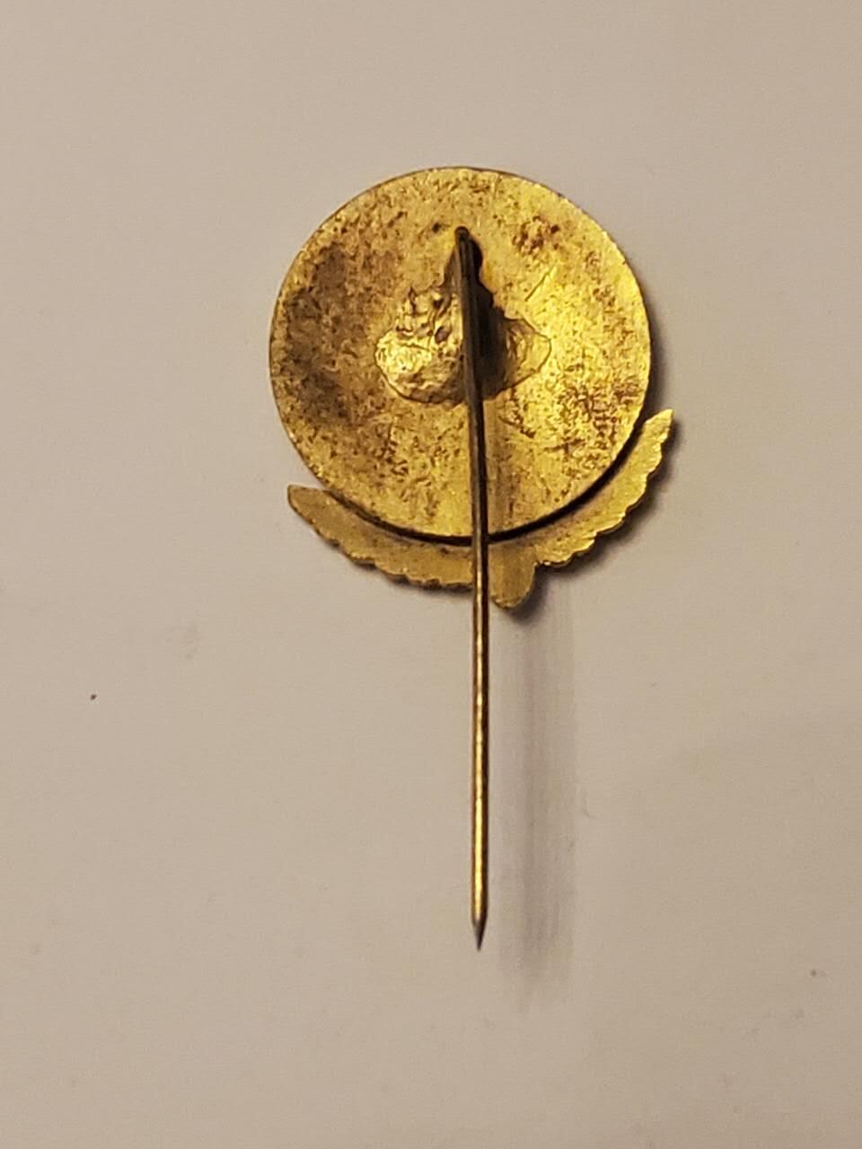 韵星假日拍卖第三十五期 -- Rimey Holidays Auction 34 匈牙利人民共和国特级航空业服务奖章插针 非常稀少 高等级