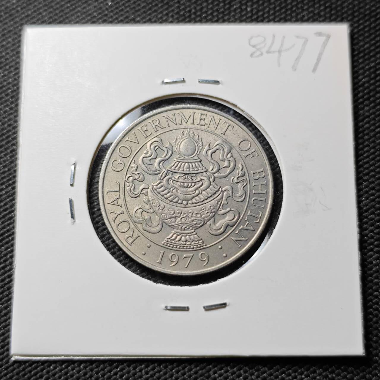 KK钱币收藏小铺  第384期  2月预留时间 周末发货  1979不丹50切特努姆 好品
