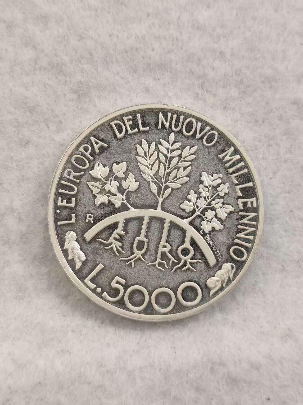 G&W世界散币，银币处理专场（第41场） 圣马力诺1988年5000里拉 银币