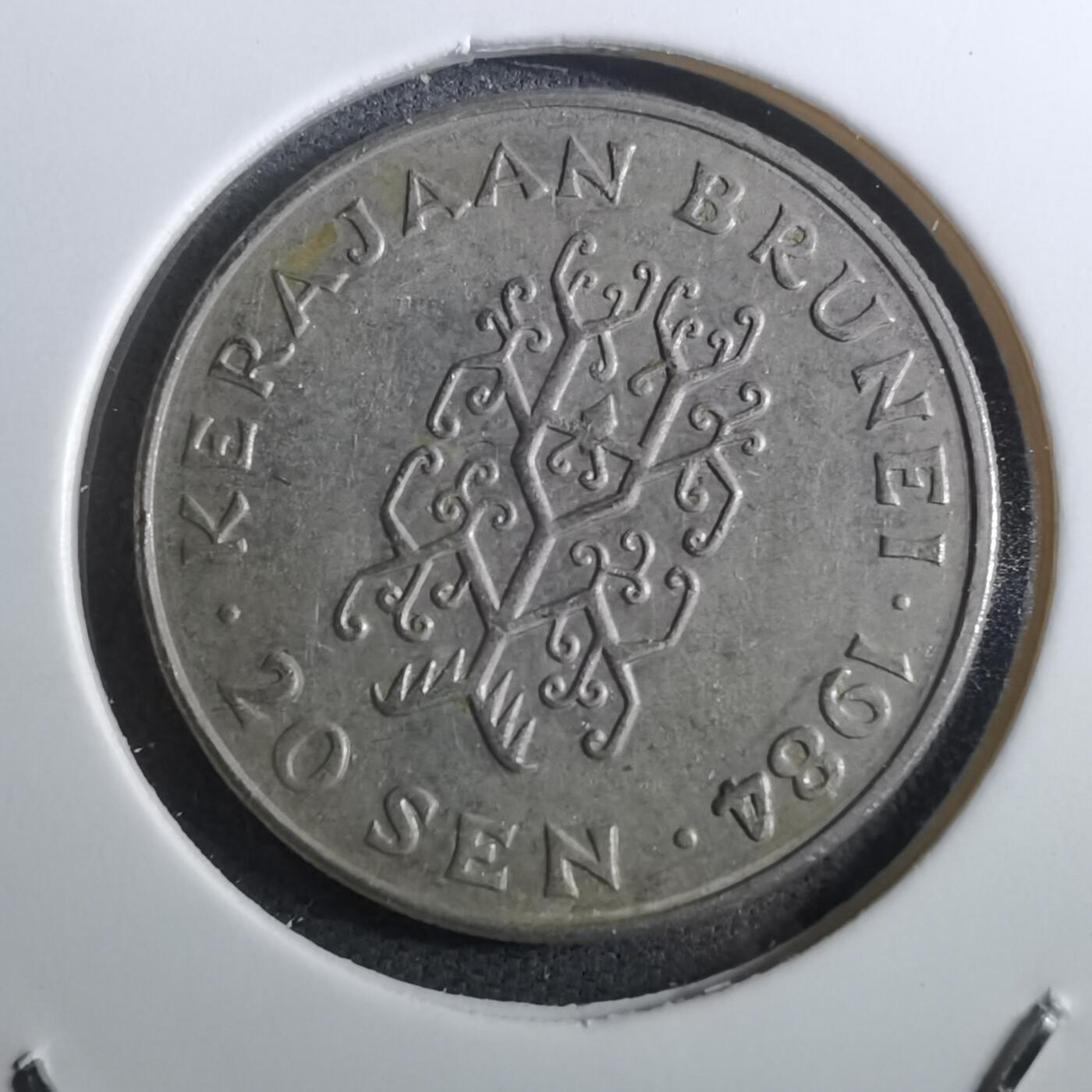 沼泽如烟--第950场 文莱1984年20分