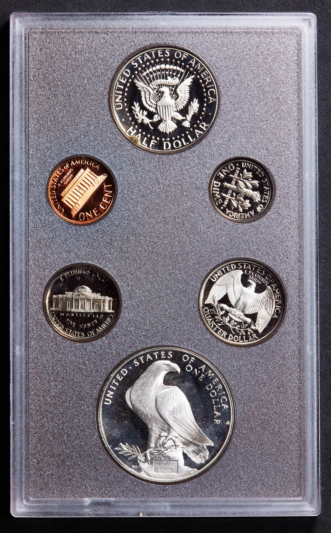 【俄甄集藏】2026年(046)01-07 星期三 晚 19:30 全场包邮