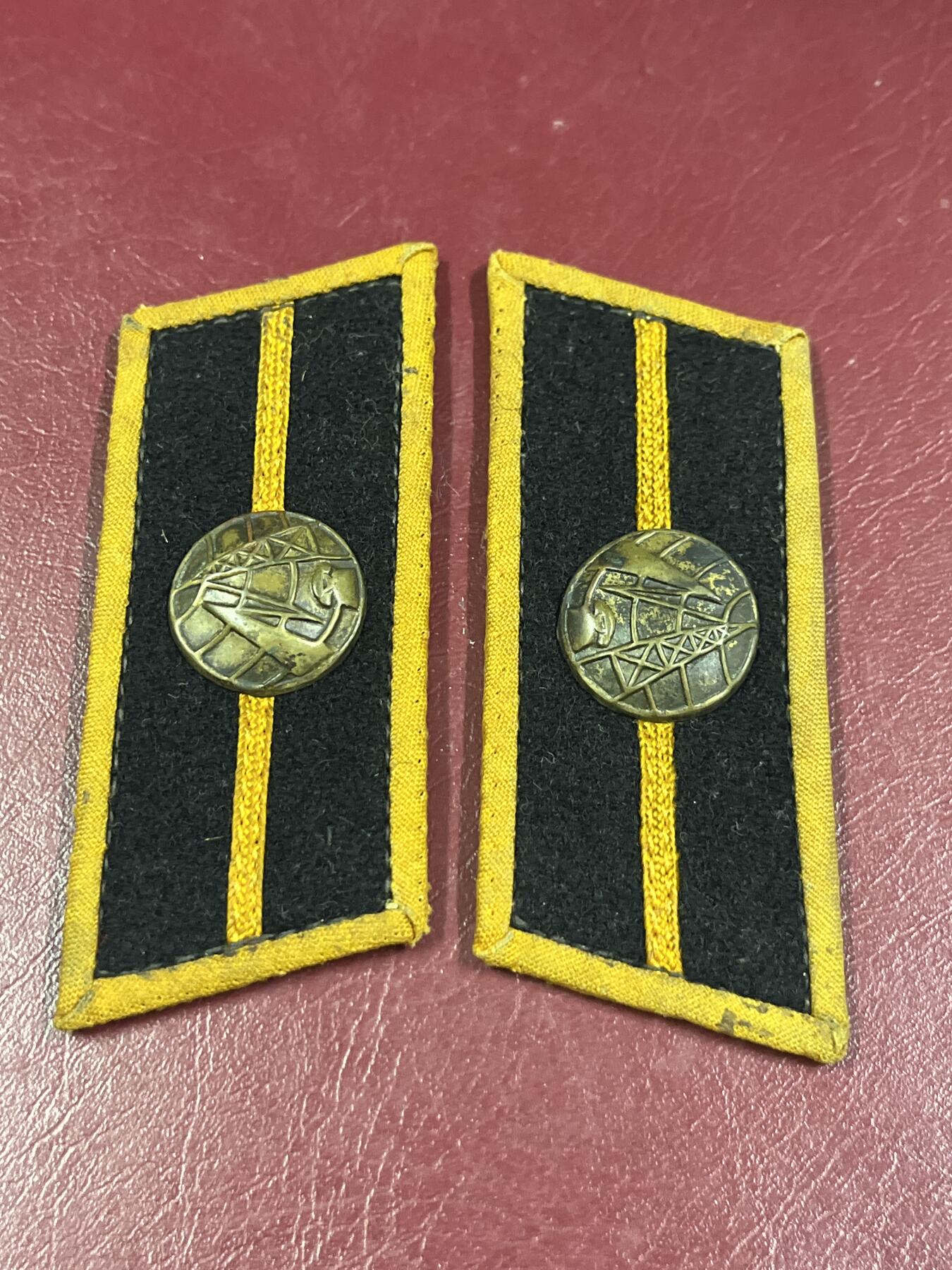 五十年代社会主义国家仿苏联徽章专场拍卖 五十年代苏联海军通信兵学生徽章