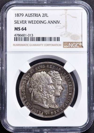 【俄甄集藏】2026年(046)01-07 星期三 晚 19:30 全场包邮 - 奥地利1879年弗朗茨一世与茜茜公主银婚纪念2弗洛林银币，NGC MS64，酱彩老包浆，细节犀利，名誉品种