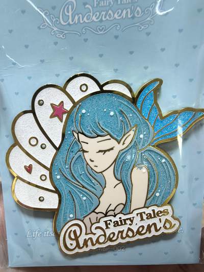 丫丫卡拍--24期*满赠妲己特卡，本场包含之前流拍品（1月6日22点截拍） - 【磁吸徽章】万漫社-人鱼公主