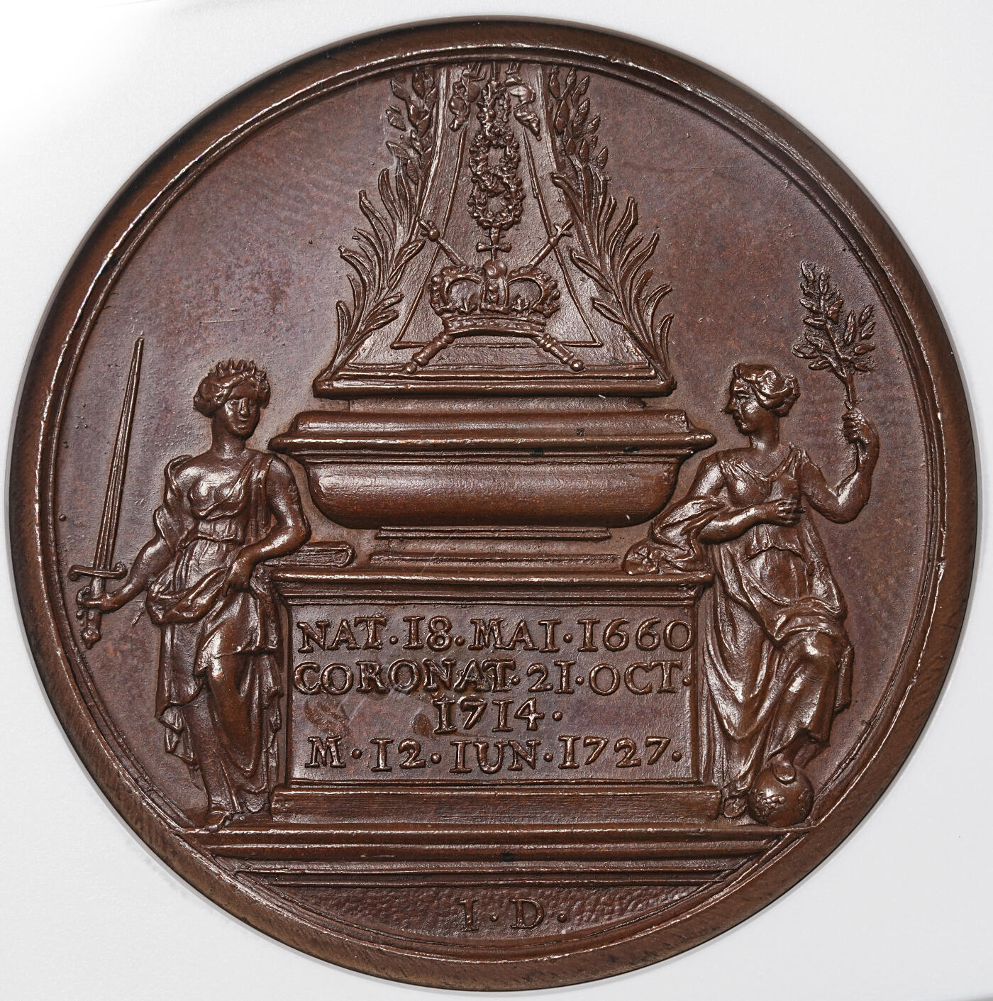 修遠堂世界钱币第一百期 NGC MS64BN 1727年英王乔治一世逝世纪念高浮雕大铜章，盒子年份标签有误，铜色一流