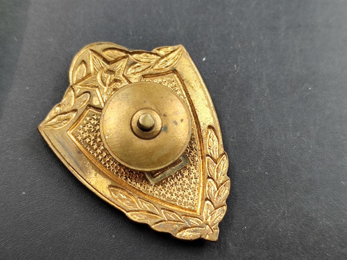 1月6日徽章钱币专场 苏联二级优秀士兵纪念章铜制珐琅