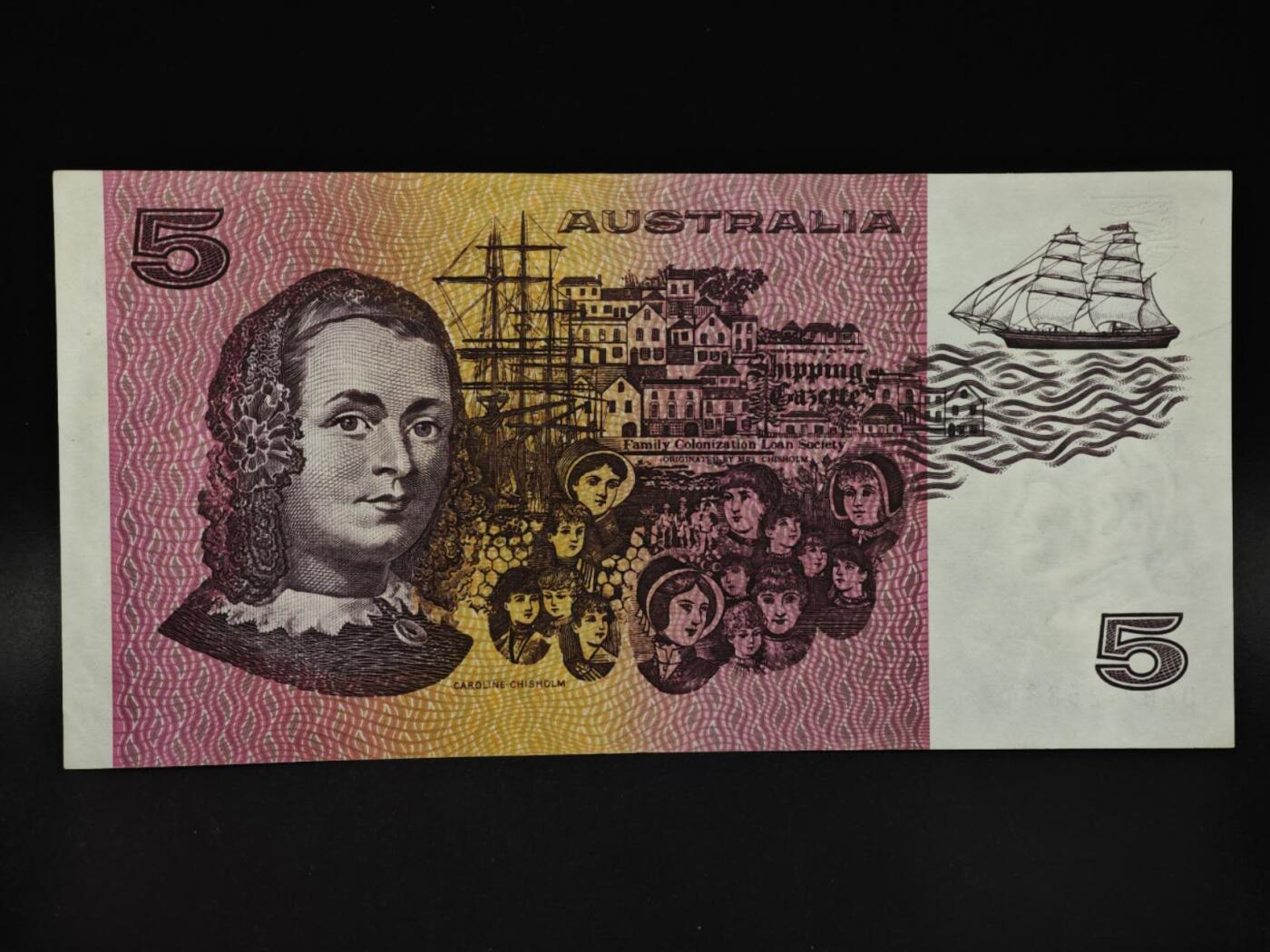 【淘币小摊】限时拍第八百四十二拍  纸币场  满百包邮可预留两周  周一统一发货  澳大利亚5元纸币【有折】