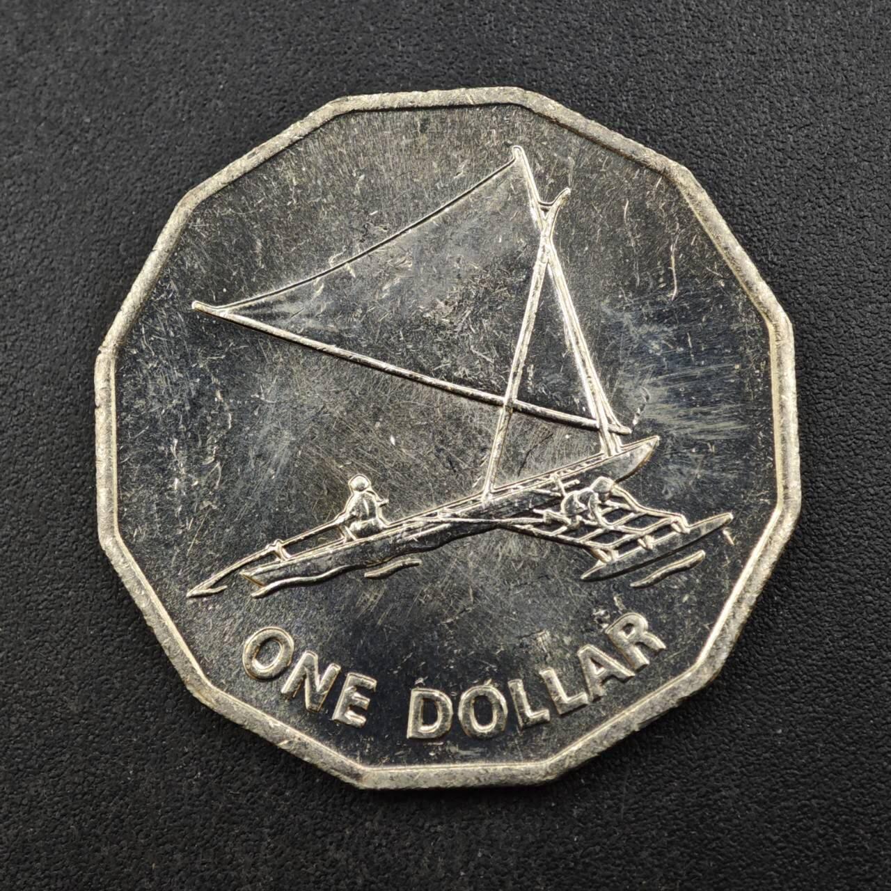 【淘币小摊】限时拍第八百四十拍  散币银币场  满百包邮可预留两周  周一统一发货  基里巴斯1979年1元捕鱼舟