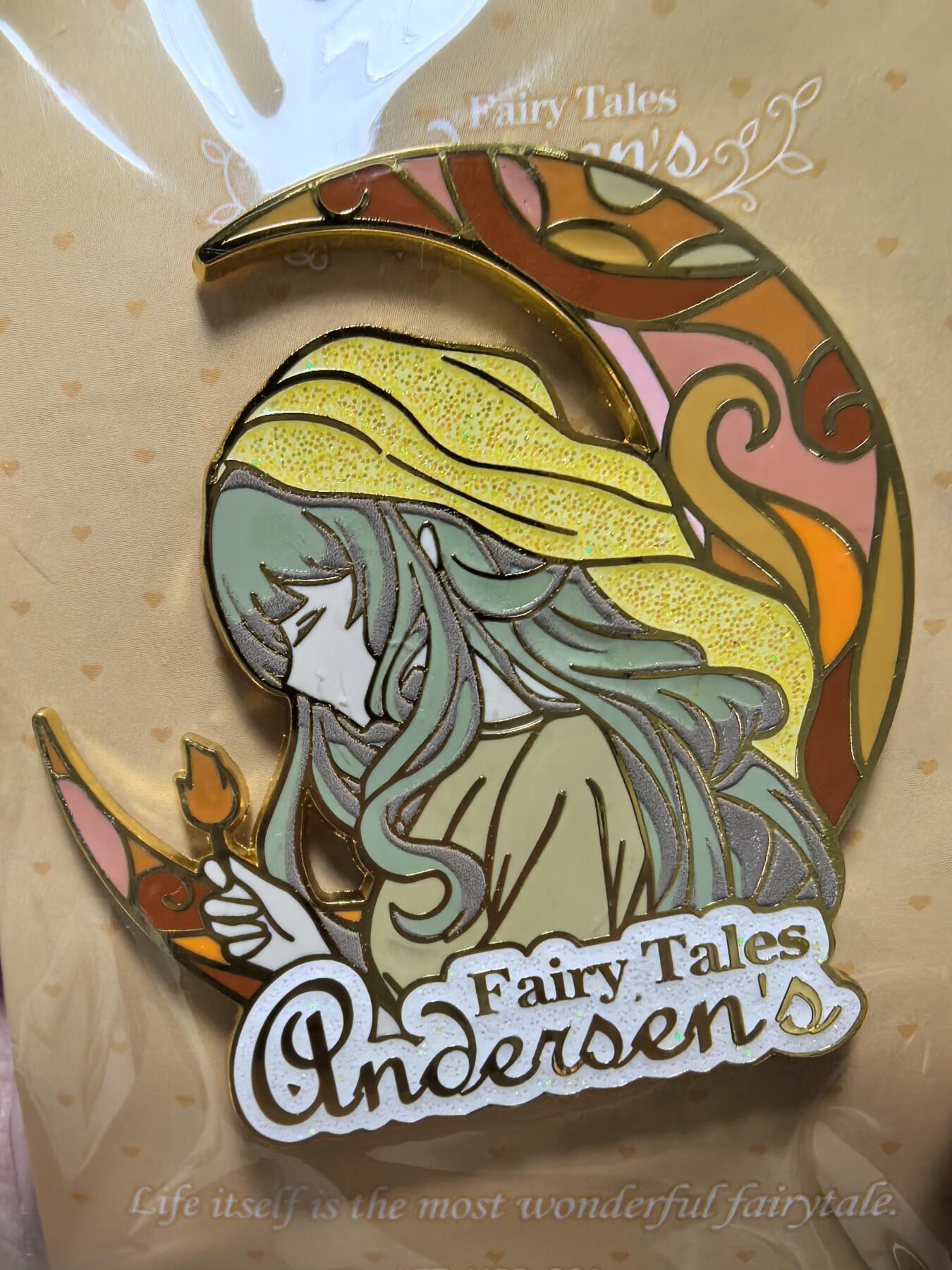 丫丫卡拍--24期*满赠妲己特卡，本场包含之前流拍品（1月6日22点截拍） 【磁吸徽章】万漫社-卖火柴的小女孩