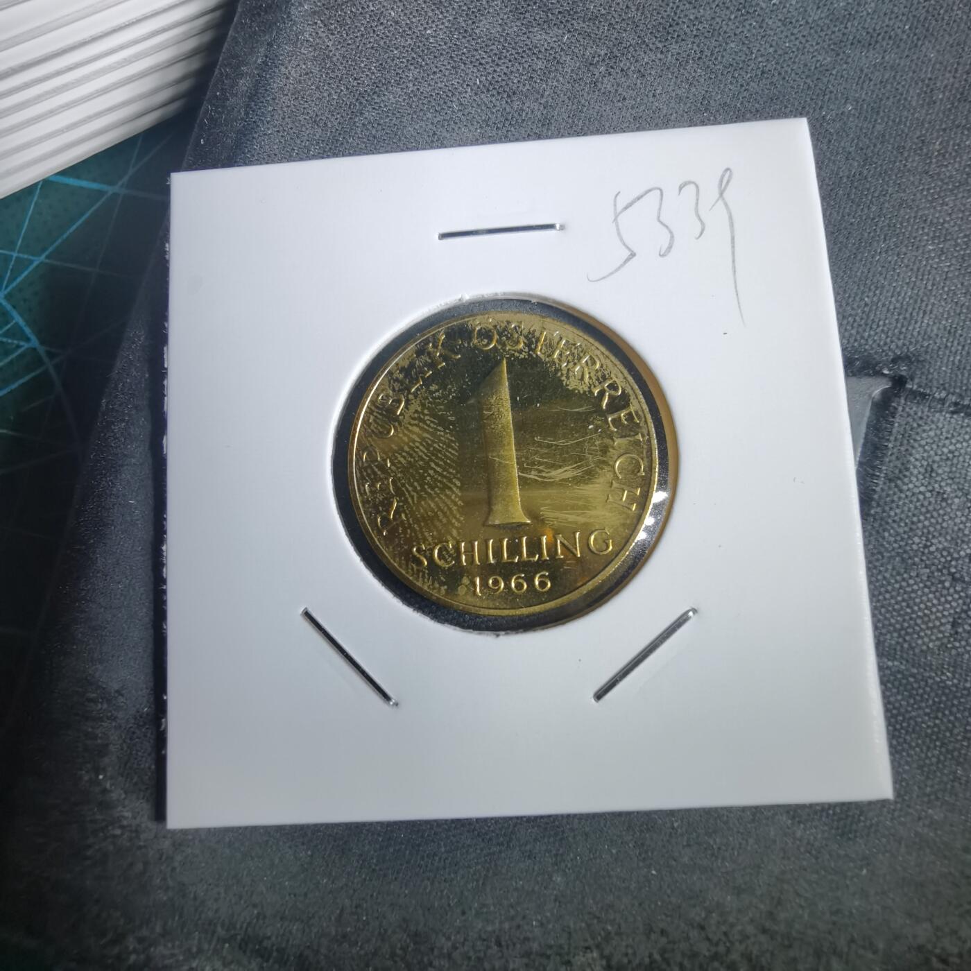 沼泽如烟--第953场 奥地利1966年1先令精制币