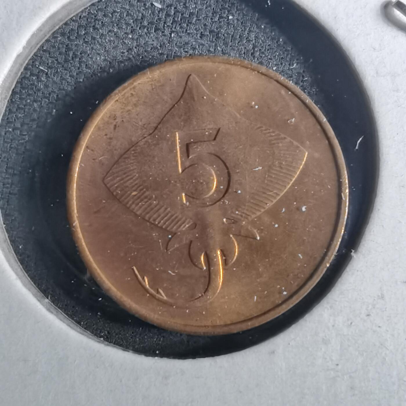 沼泽如烟--第952场 冰岛1981年5奥拉