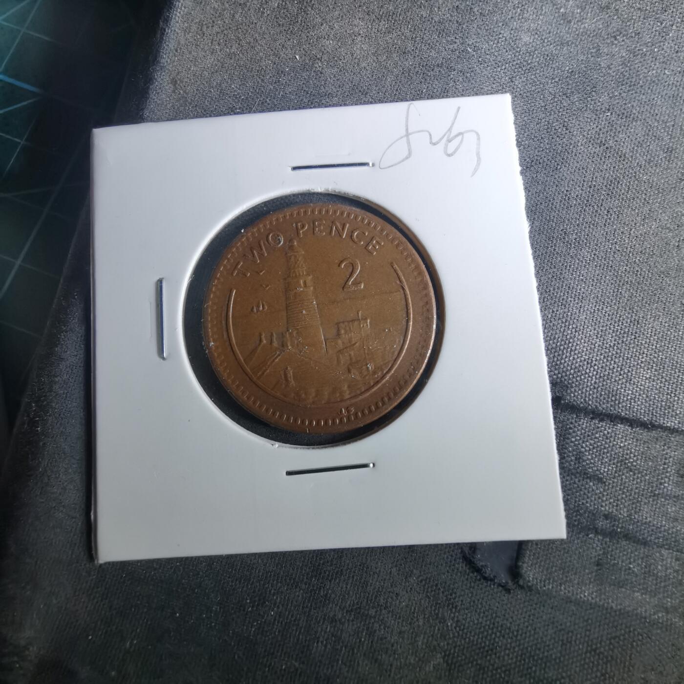 沼泽如烟--第952场 直布罗陀1995年2便士