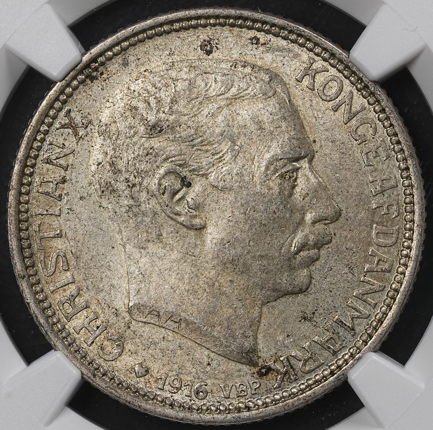 修遠堂世界钱币第一百期