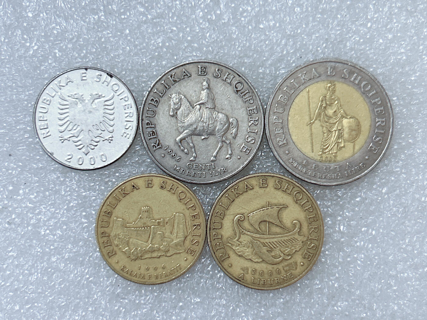 第一海外回流一元起拍收藏 散集专场  第286期 阿尔巴尼亚硬币 5枚