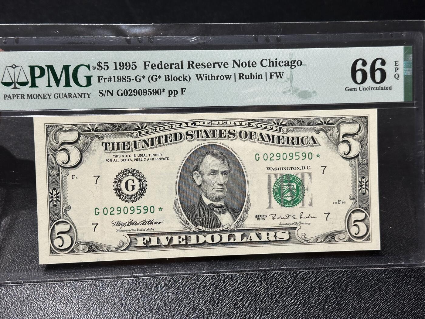 🎉🎉🎉《外钞收藏家》第六百期（年度庆典场）（本平台长期征集拍品、欢迎藏友们联系合作）❤️❤️❤️ 1995年美国小头版5美元 PMG66 补号 无47