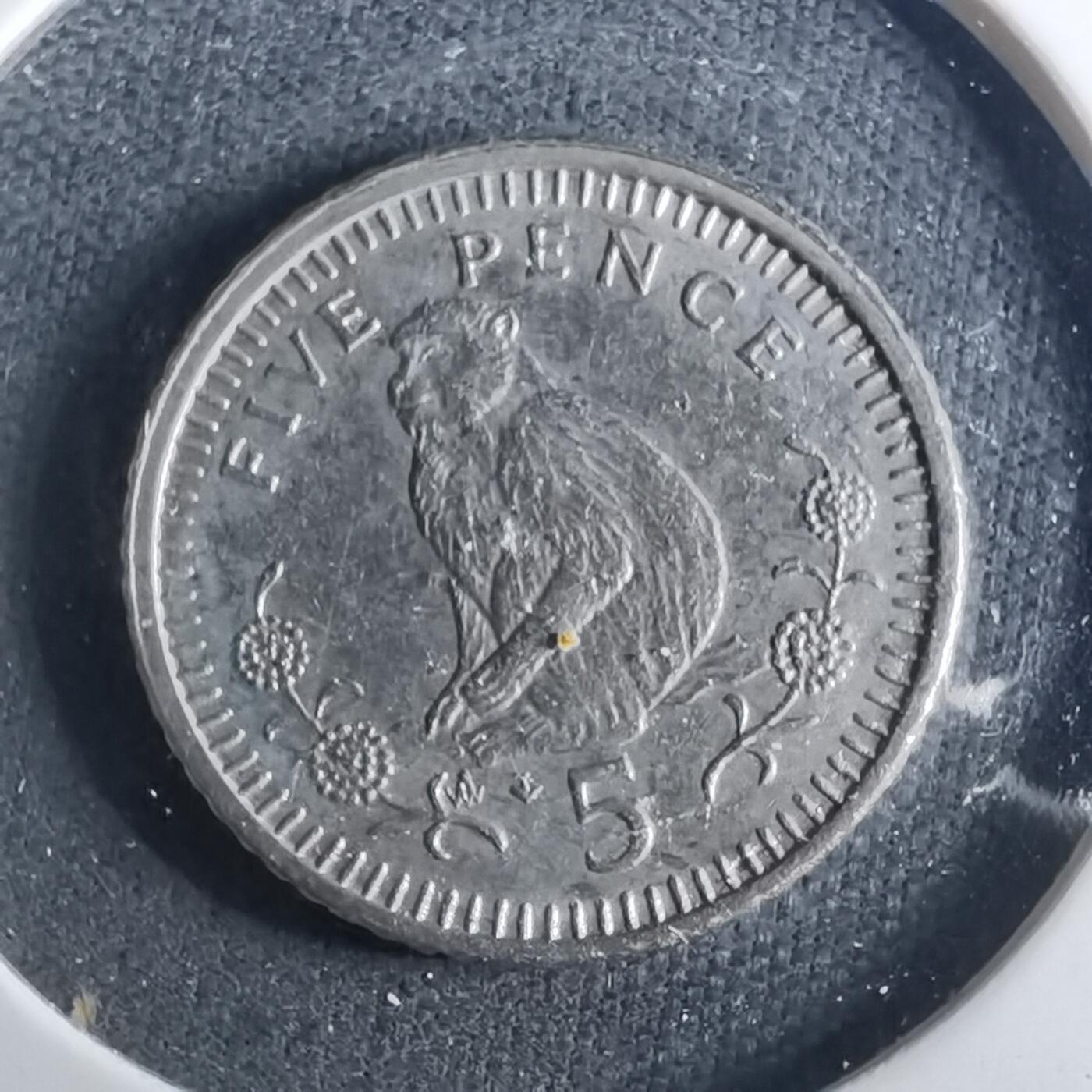 沼泽如烟--第952场 直布罗陀1992年五便士