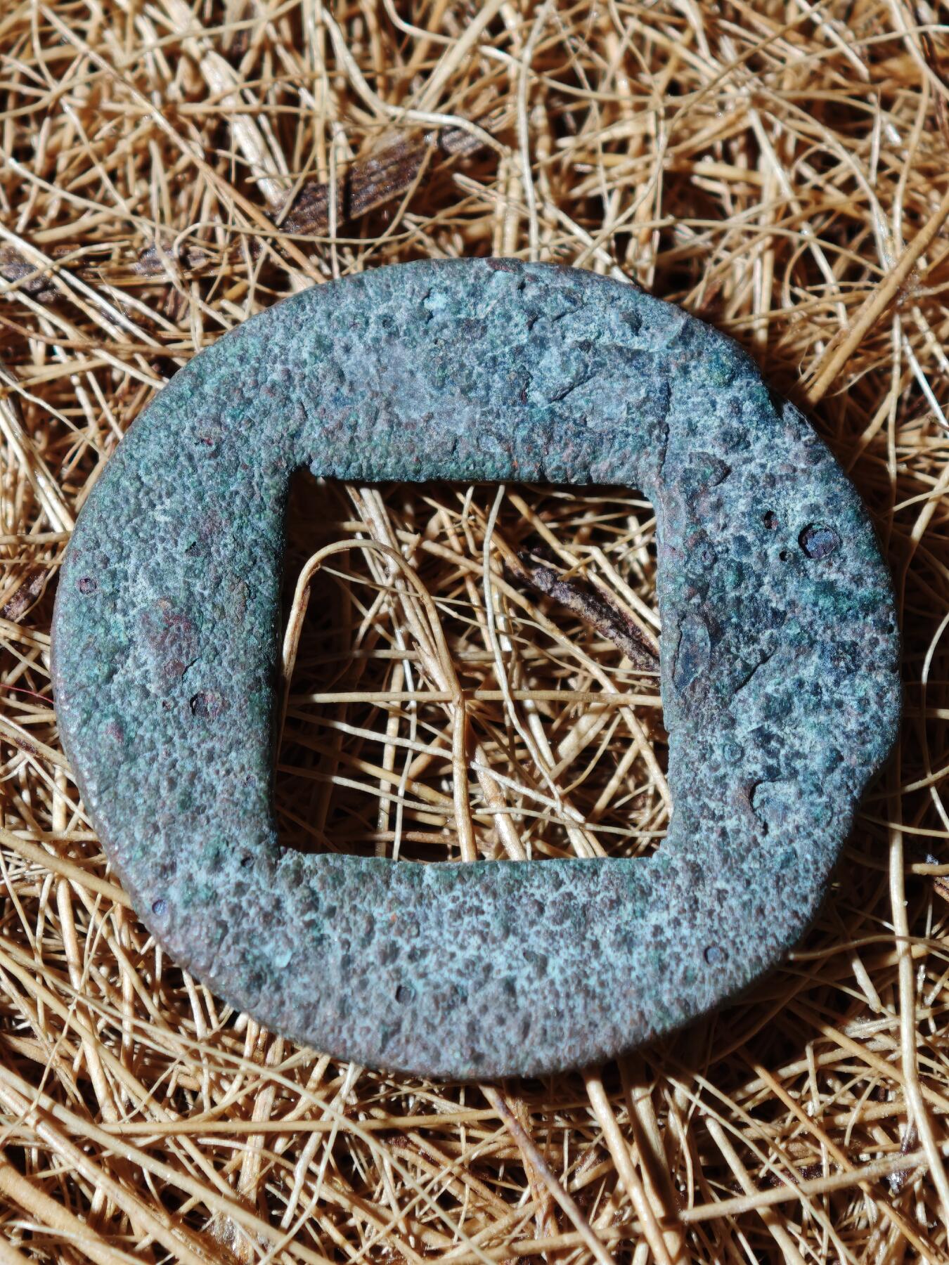 104期回流戒指饰品杂件纪念章丝路钱币专场 B龟兹五铢