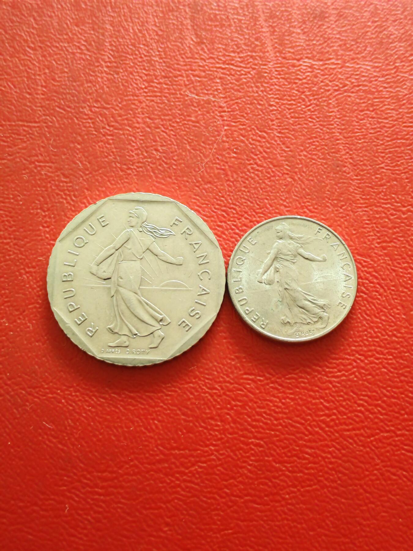 【云涧收藏】第八十五场，无预留最后收官场。 法国1/2、2法朗2枚