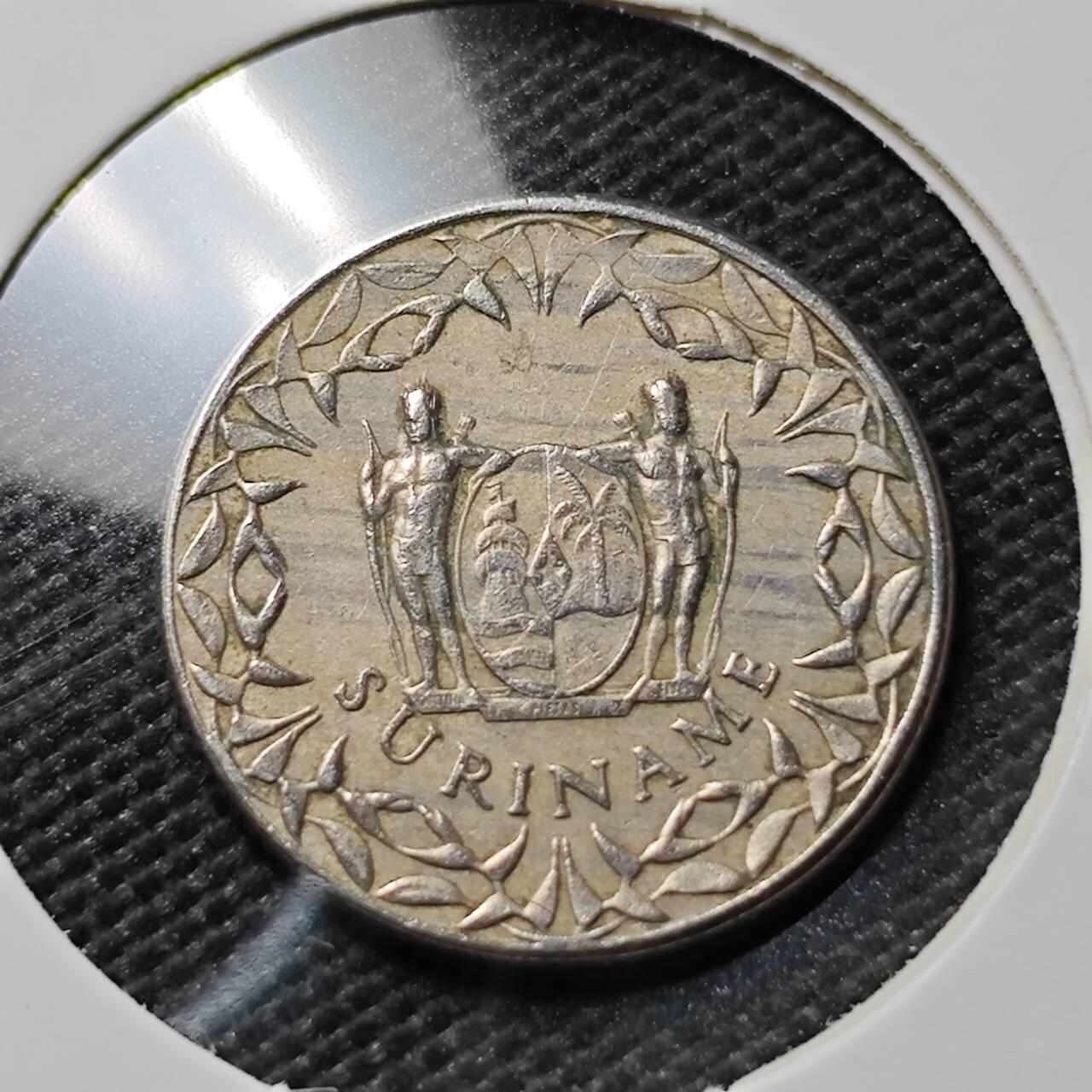 KK钱币收藏小铺  第385期  2月预留时间 周末发货  1966苏里南25分