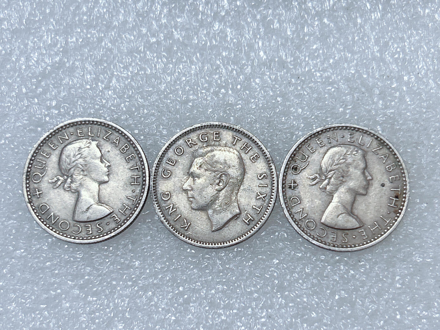 第一海外回流一元起拍收藏 散集专场  第286期 新西兰6便士硬币 3枚