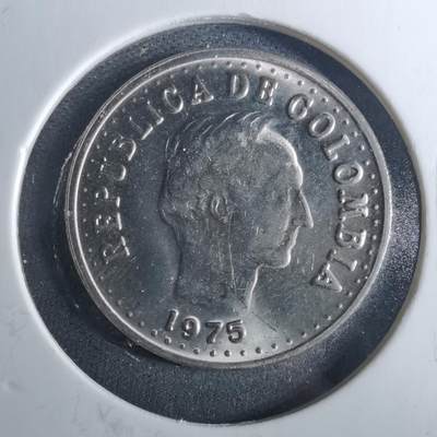 沼泽如烟--第952场 - 哥伦比亚1975年十分