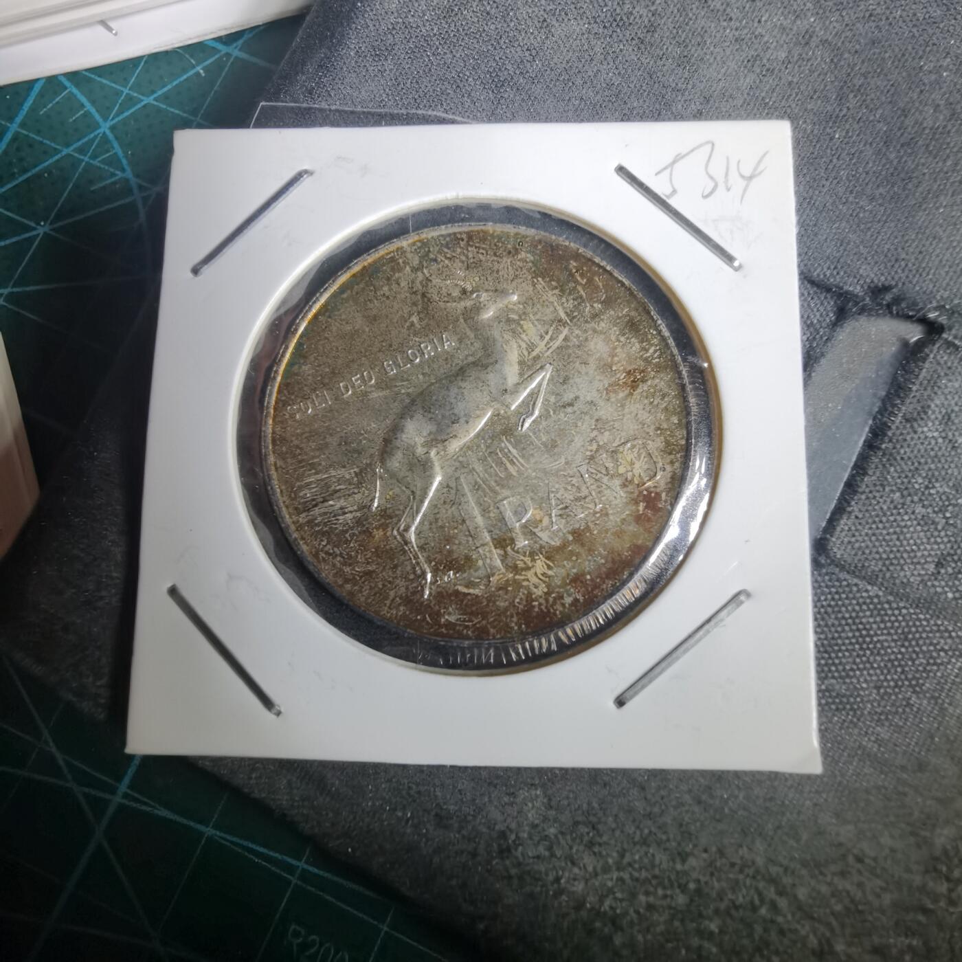 沼泽如烟--第953场 南非1971年1兰特精制银币