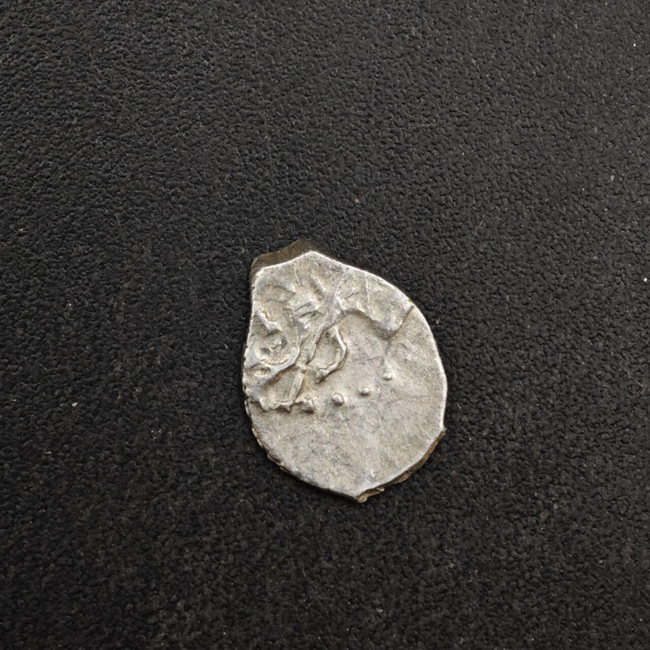 【淘币小摊】限时拍第八百四十拍  散币银币场  满百包邮可预留两周  周一统一发货  沙俄屠龙小银币