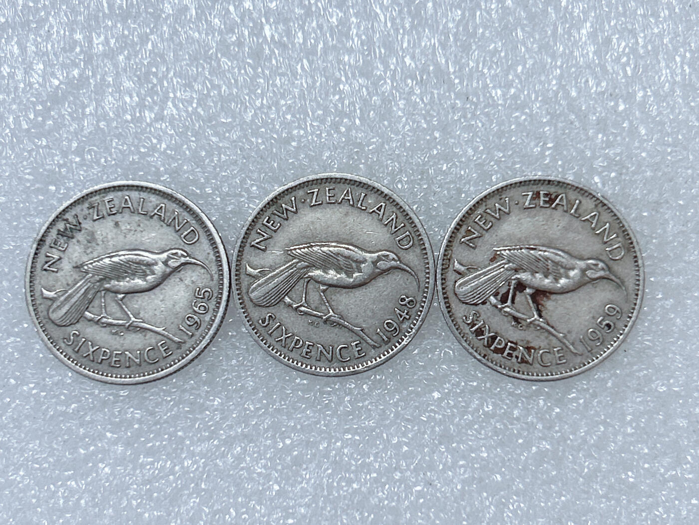 第一海外回流一元起拍收藏 散集专场  第286期 新西兰6便士硬币 3枚