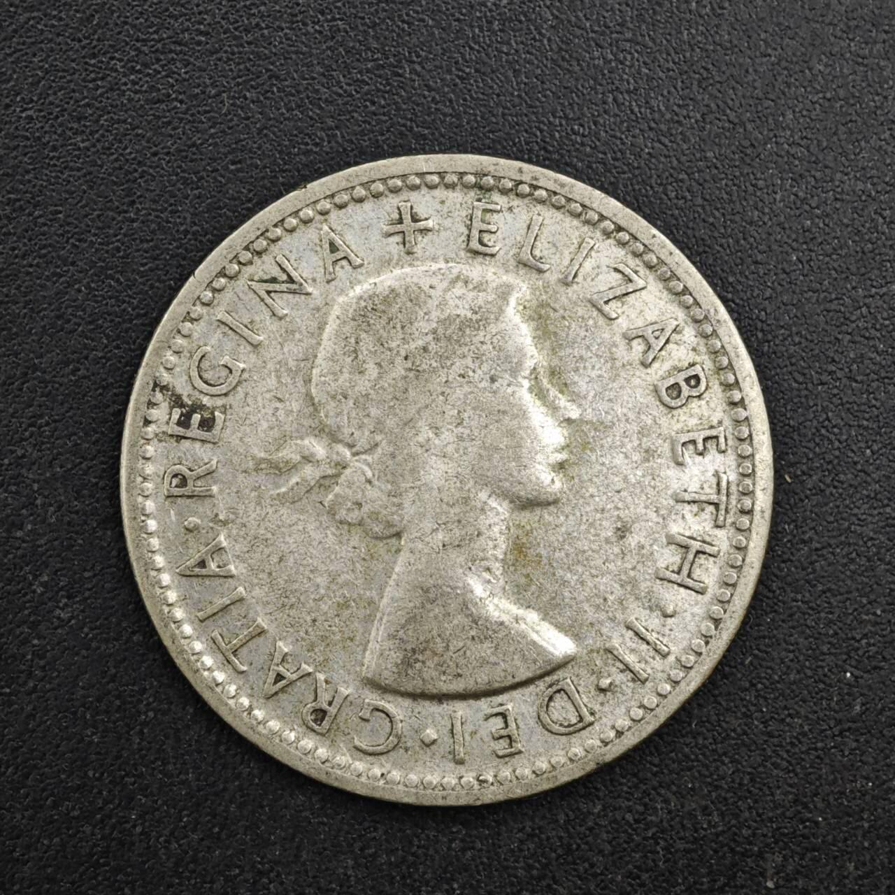 【淘币小摊】限时拍第八百四十拍  散币银币场  满百包邮可预留两周  周一统一发货  澳大利亚1954年伊丽莎白二世一先令银币参考银价49