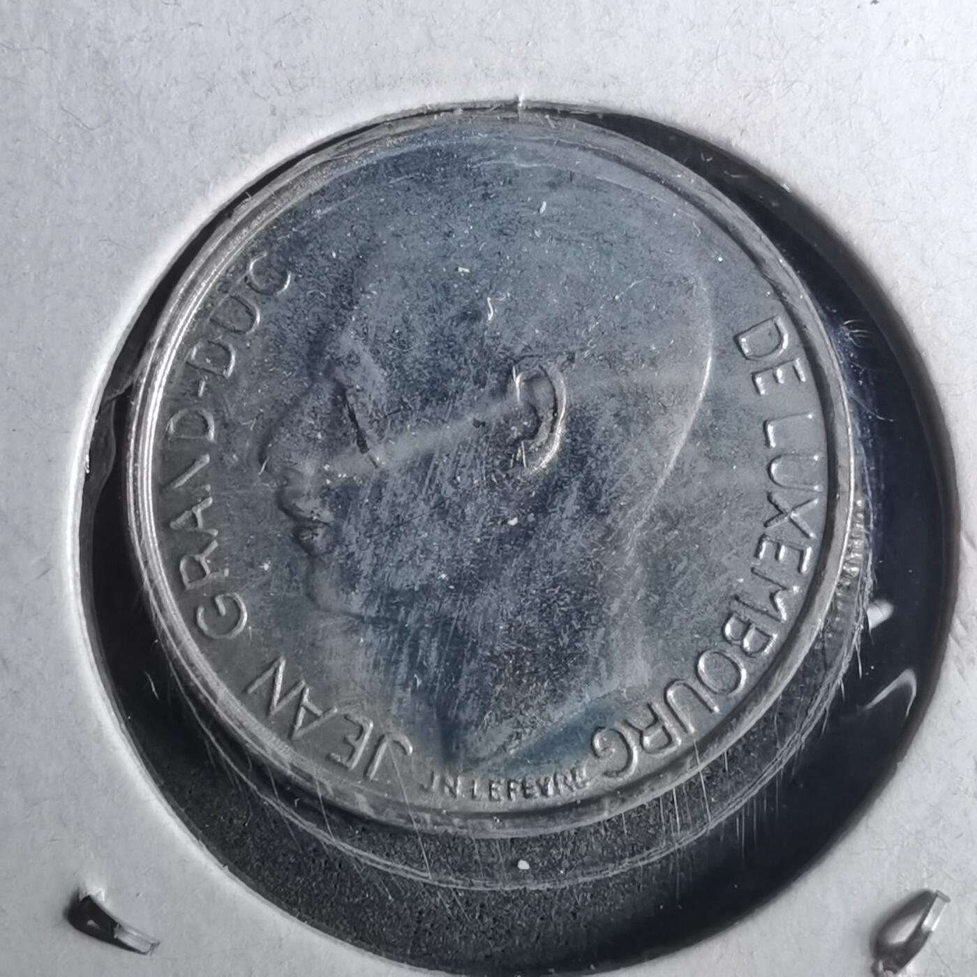 沼泽如烟--第952场 卢森堡1984年1法郎