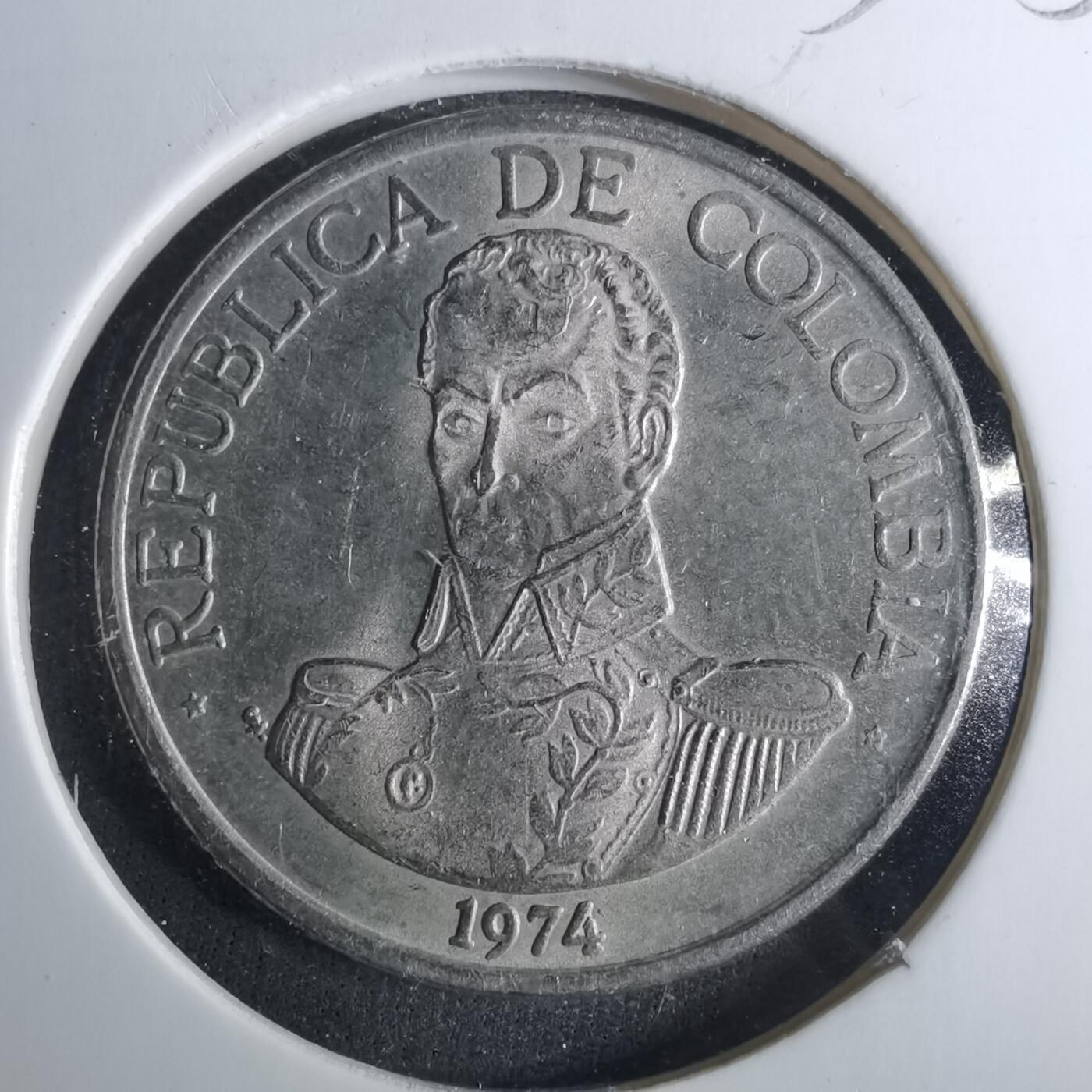 沼泽如烟--第952场 哥伦比亚1974年1比索