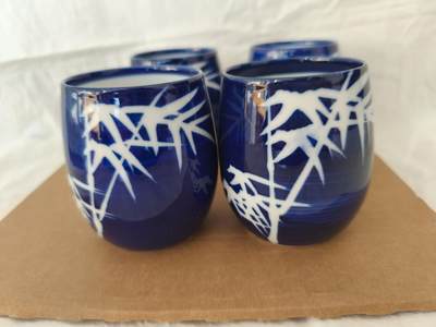 海外回流精品专场1.11 - 全新有款竹子图案蓝釉汤吞杯四只 