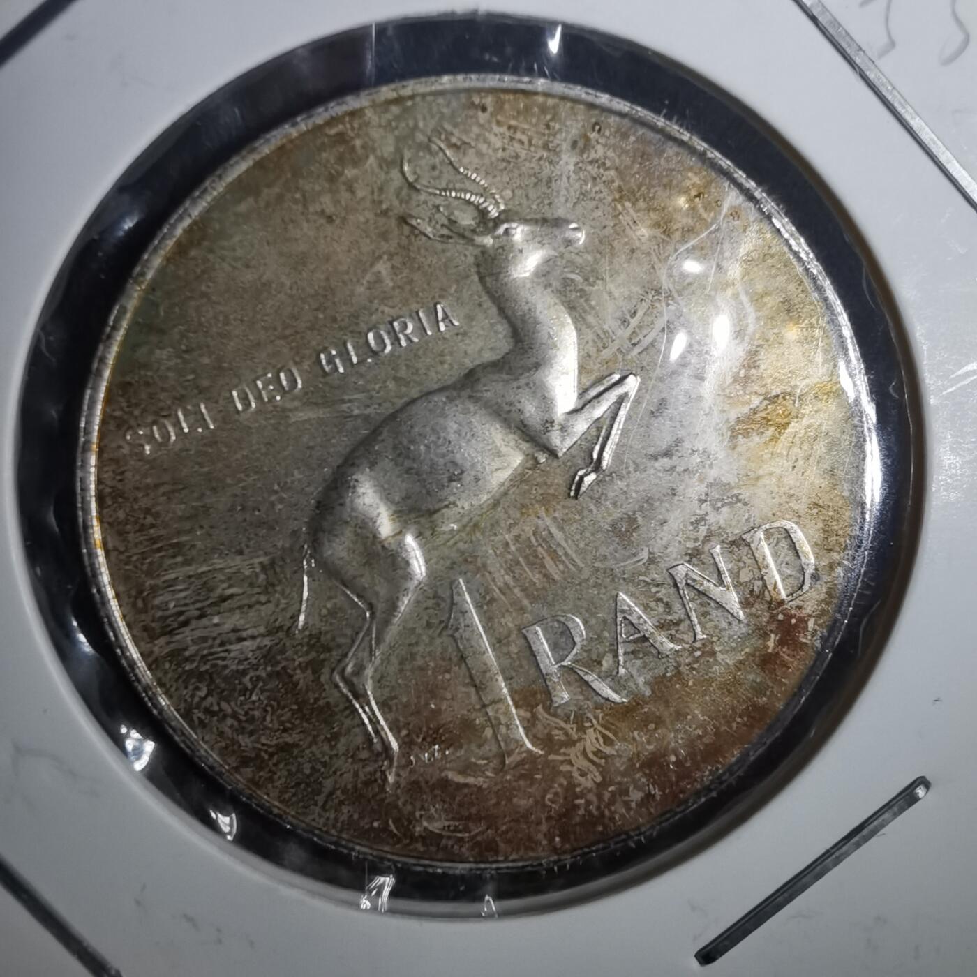 沼泽如烟--第953场 南非1971年1兰特精制银币