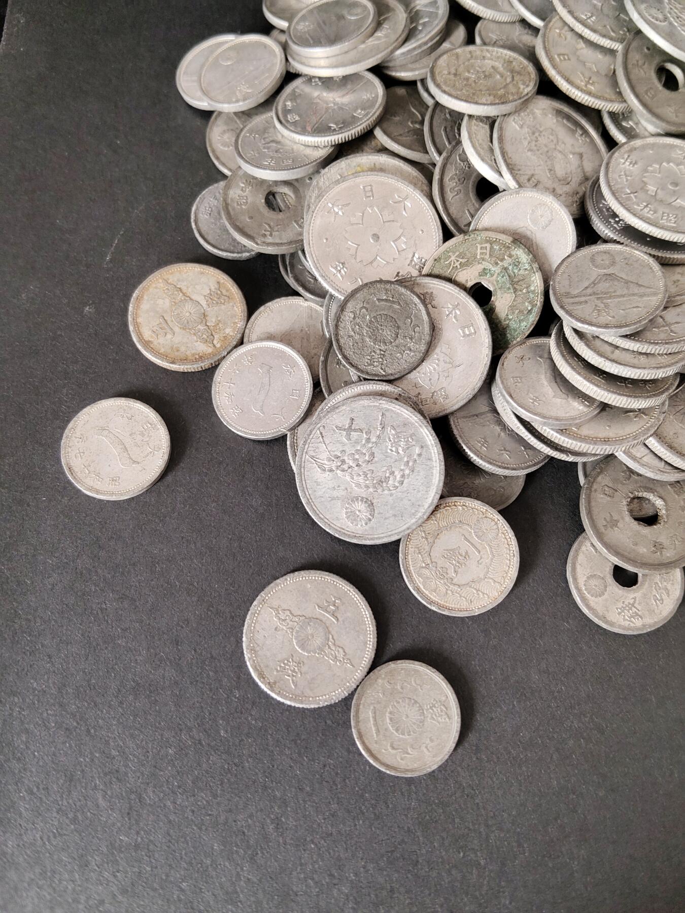 猩哥外币小铺➨【第216场】 钱币150个