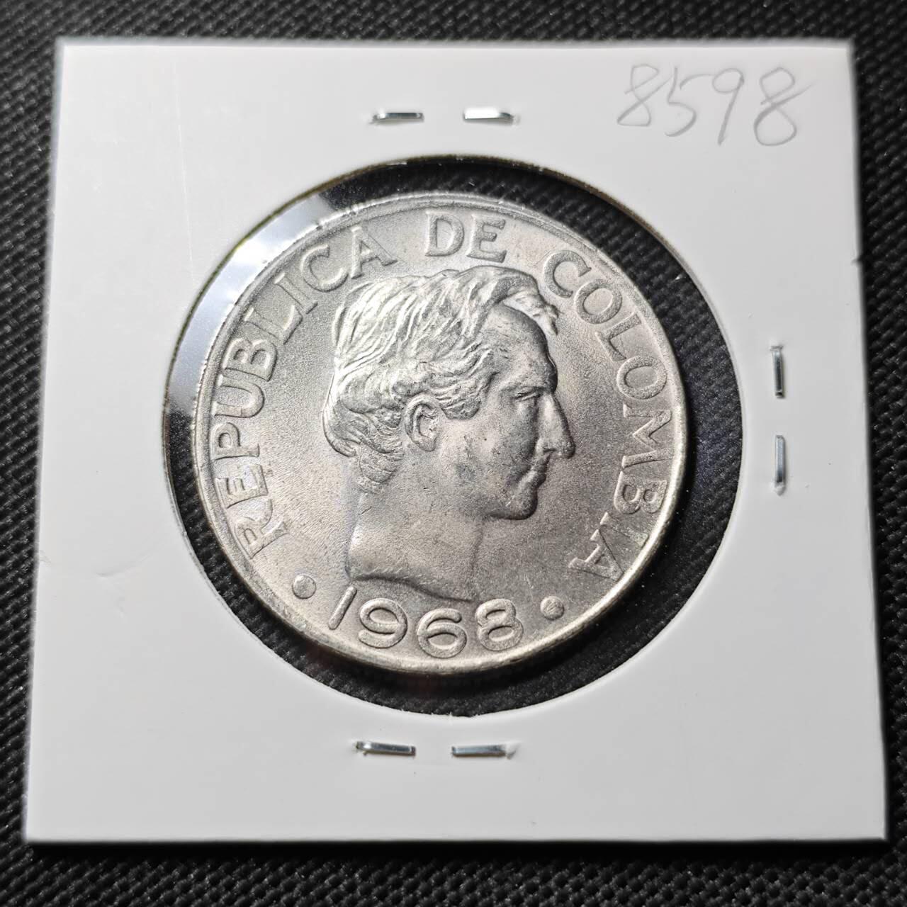 KK钱币收藏小铺  第385期  2月预留时间 周末发货  1968哥伦比亚50分