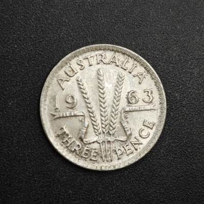 【淘币小摊】限时拍第八百四十拍  散币银币场  满百包邮可预留两周  周一统一发货  - 澳大利亚1963年伊丽莎白二世3便士银币参考银价12