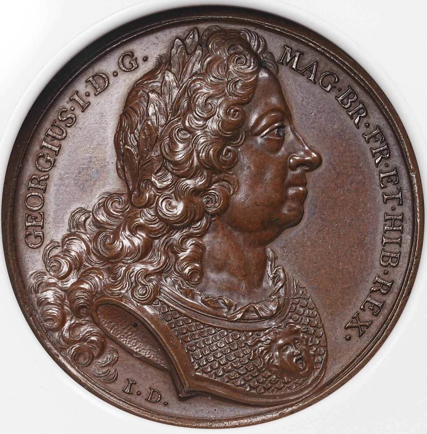 修遠堂世界钱币第一百期 NGC MS64BN 1727年英王乔治一世逝世纪念高浮雕大铜章，盒子年份标签有误，铜色一流