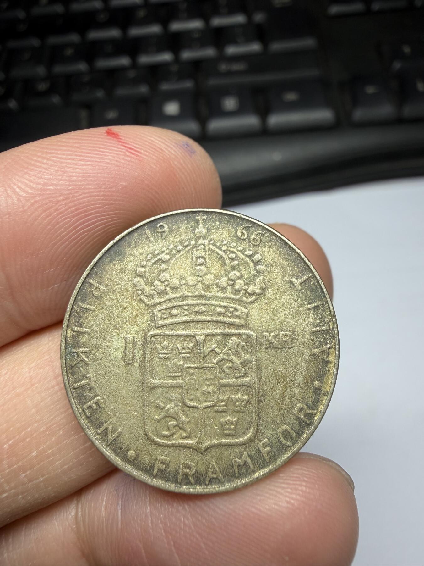 2026年集古藏今外币拍卖第一期-第2场—（总第299拍），可以寄存60天，满160元包邮。 1966年瑞典1克朗银币