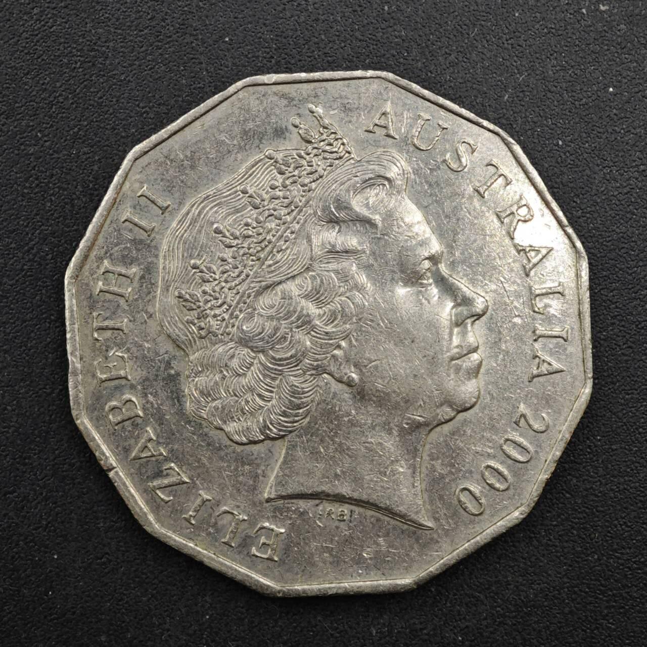 【淘币小摊】限时拍第八百四十拍  散币银币场  满百包邮可预留两周  周一统一发货  澳大利亚2000年千禧年50分纪念币