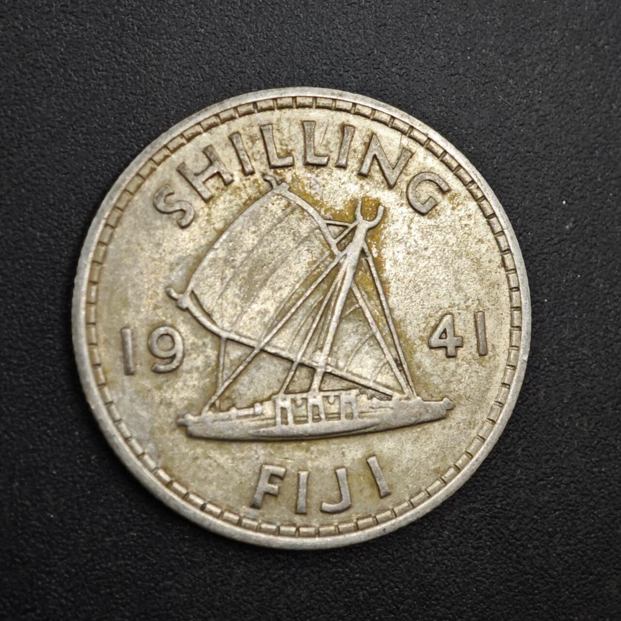 【淘币小摊】限时拍第八百四十拍  散币银币场  满百包邮可预留两周  周一统一发货  斐济1941年乔治六世一先令银币参考银价48