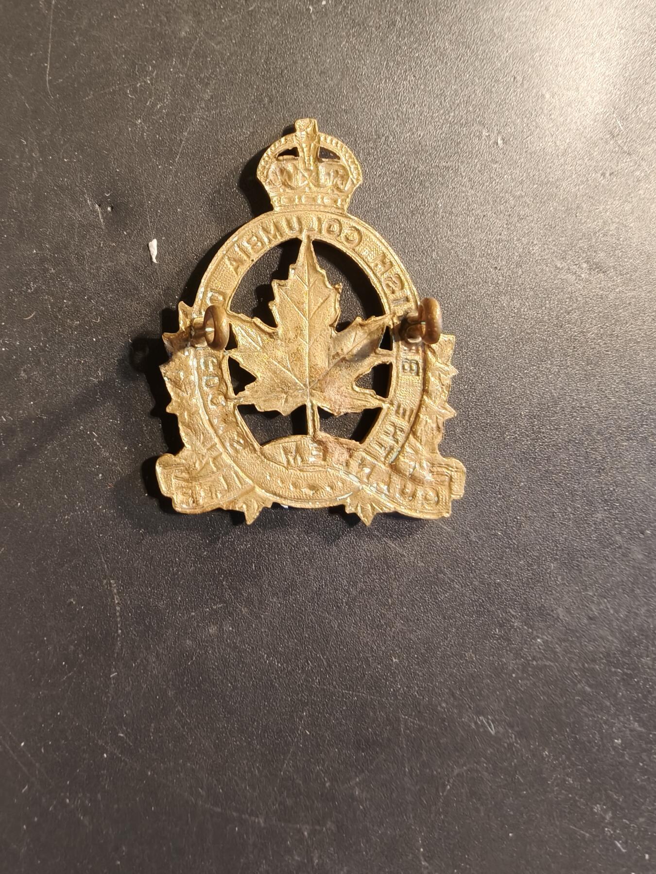老王徽章第174期 英联邦皇家加拿大不列颠哥伦比亚龙骑兵团帽徽     一战时期