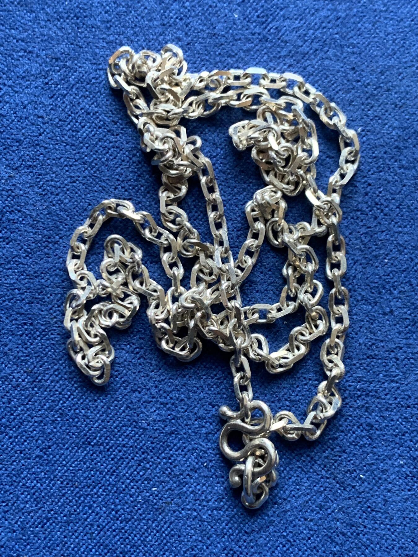 《竞宝斋》第454场 周日，周一 2场连拍 （全场包邮，欢迎送拍） 925银 原色银项链 8.9克