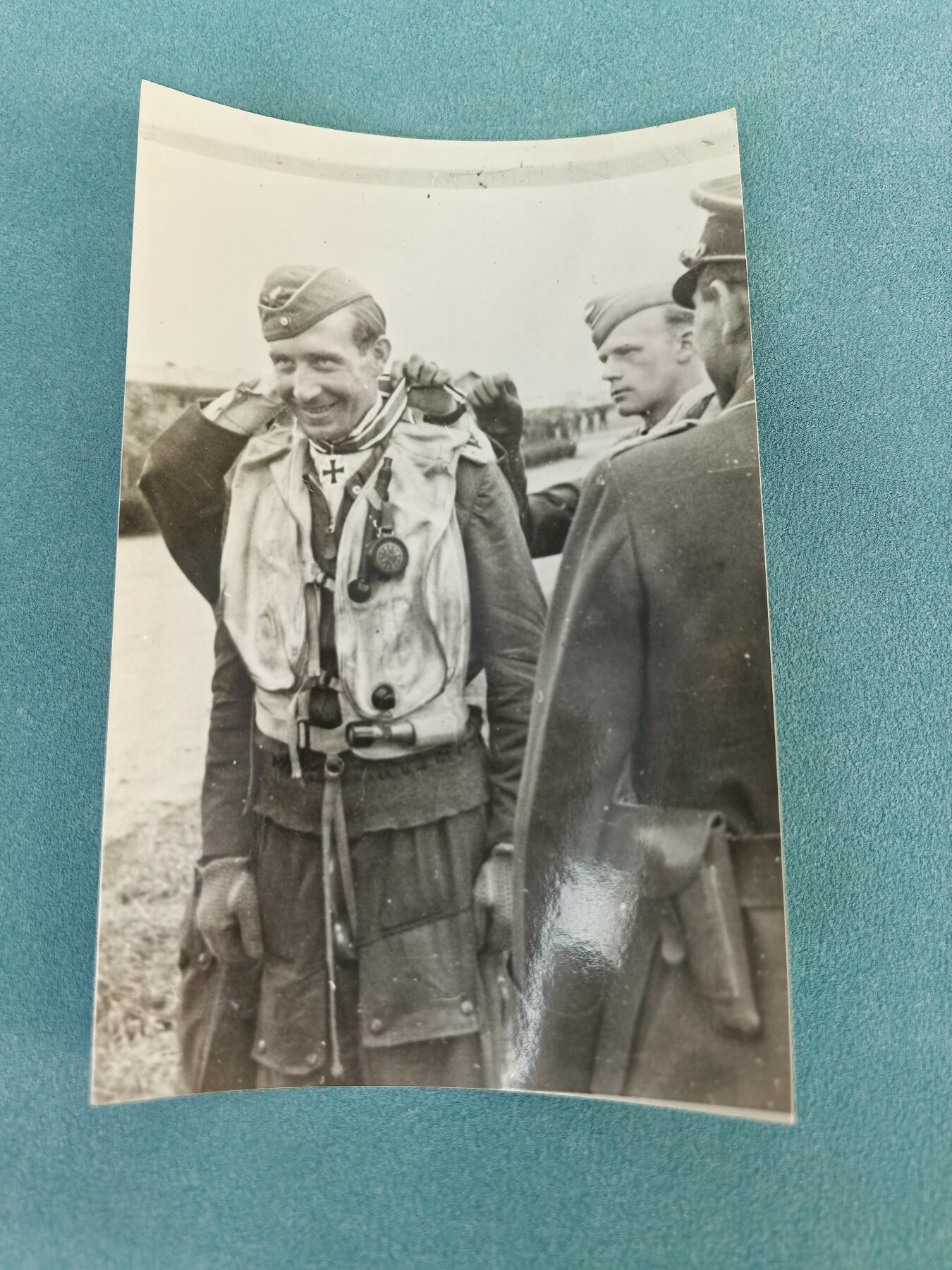 盛世勋华——号角文化勋章邮票专场拍卖第297期 德国（1939）骑士十字勋章获得者照片 骑士十字勋章授勋