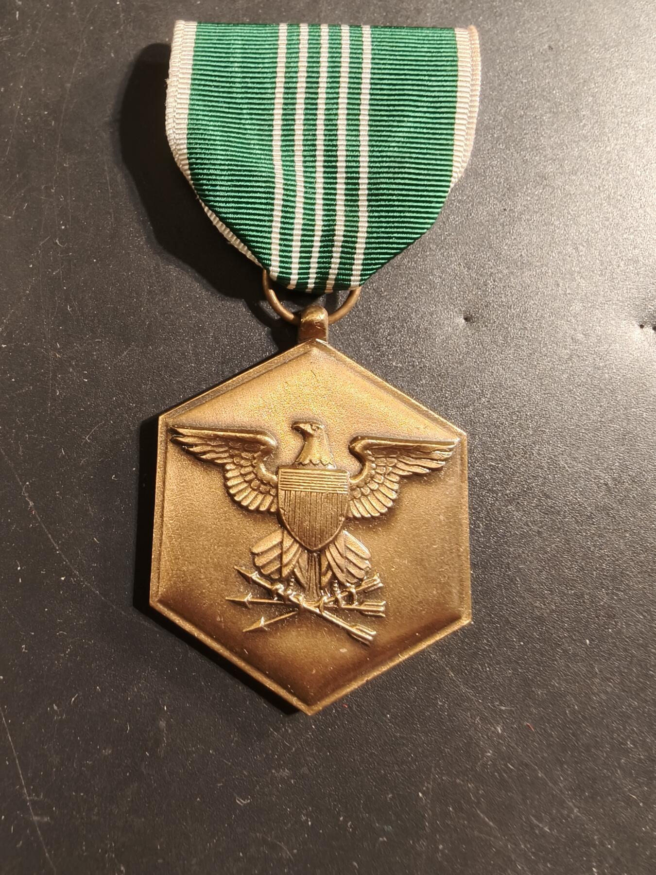 老王徽章第174期 美国陆军军事功绩奖章