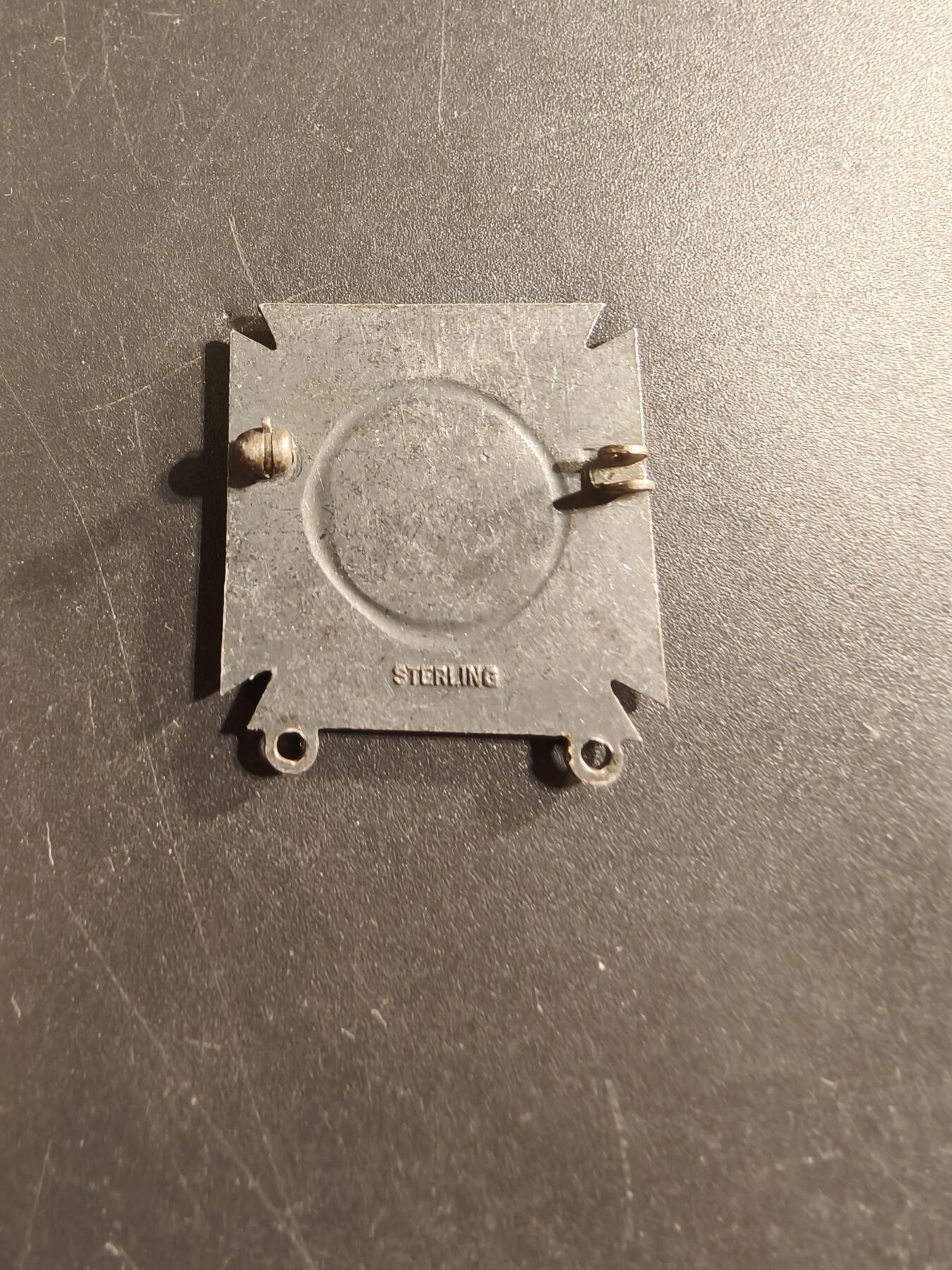 老王徽章第174期 美国陆军神射手技能章   二战时期横针版   925银   8.5g    缺针