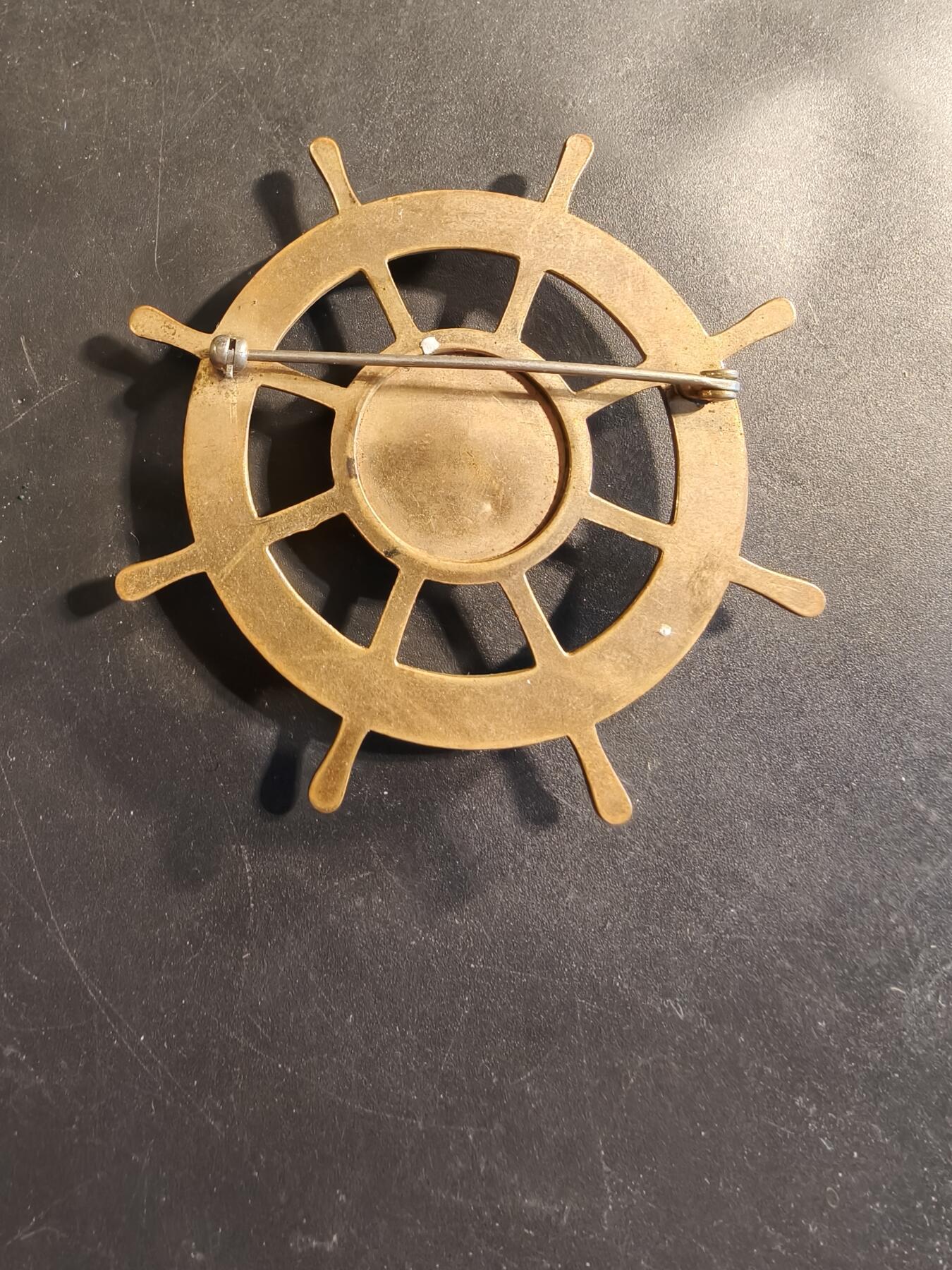 老王徽章第174期 美国海军舵轮证章