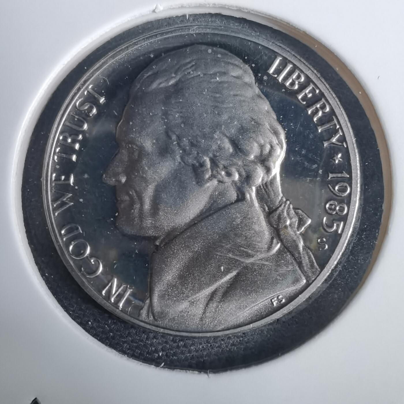 沼泽如烟--第953场 美国1985年五分精制币