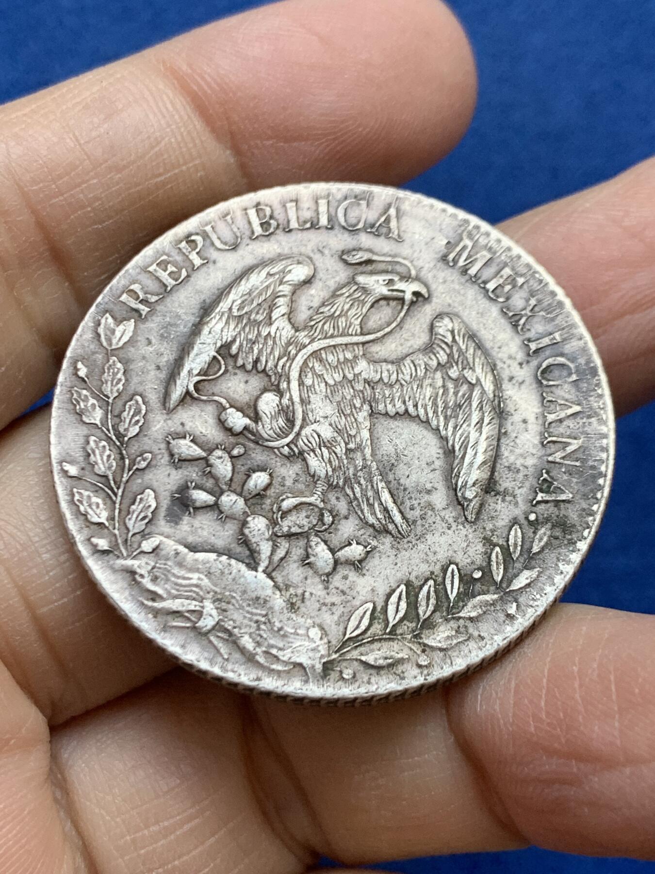 《竞宝斋》第454场 周日，周一 2场连拍 （全场包邮，欢迎送拍） 墨西哥1888年鹰洋 真银假币 重26.8克 约920银